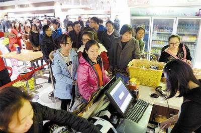 超市排隊總是最慢？可能是你的‘網絡工程’心態在作祟